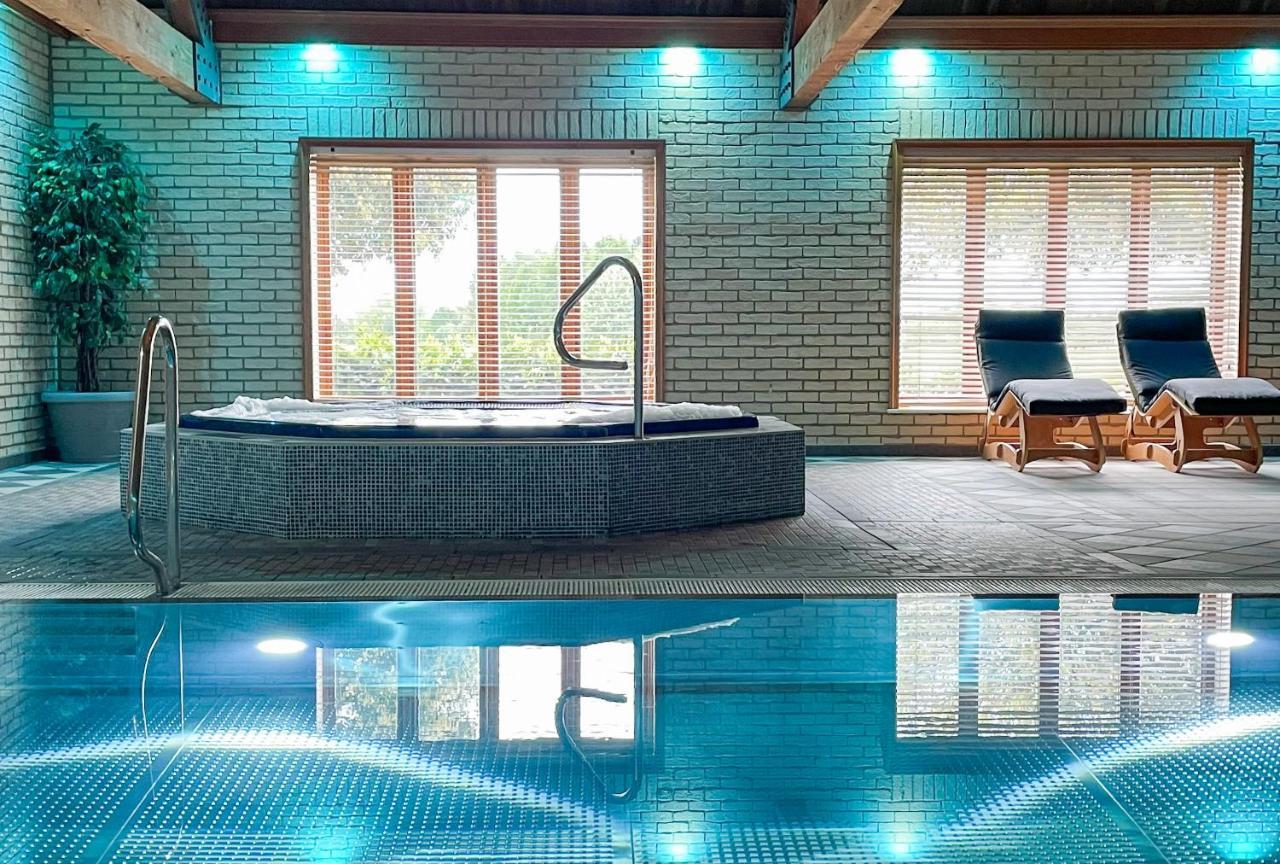 Oak Boutique Lodge Includes Hot Tub Air Con & Dog York Ngoại thất bức ảnh